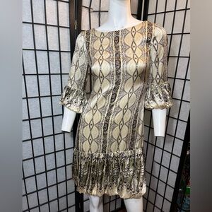 Gianni Bini 100% silk bubble-hem dress with 3/4 length puff sleeves sz 2